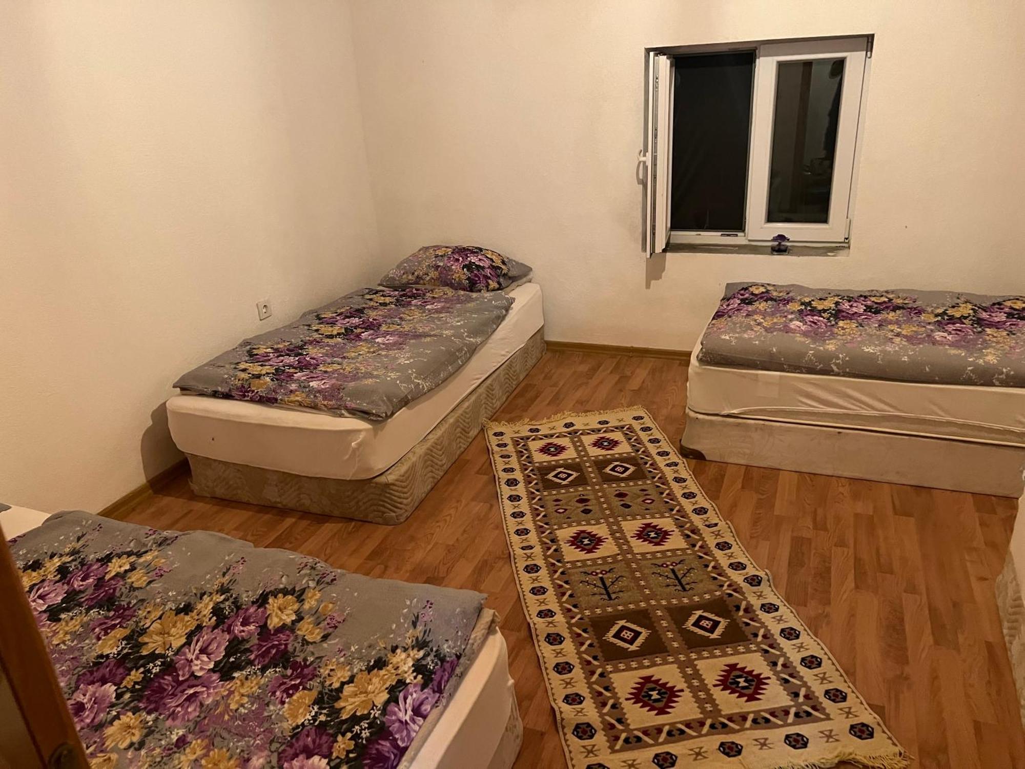 Kod Kapetana Tea Bed and Breakfast Gornji Lukomir Exterior foto